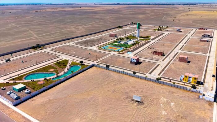 Vive-Paracas-1-scaled